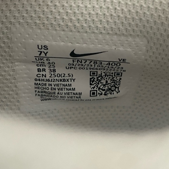 “Knicks” NWOT Nike Dunk Low Mens Size 7/Womens Size 8 1/2 - Picture 7 of 8